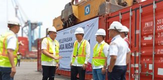 Ribuan Ton Beras Penuhi Masyarakat NTT Lewat Tol Laut