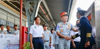 Kementerian BUMN Lepas 15 Ribu Pemudik Kereta Api