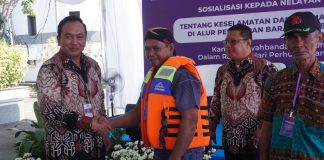 Syahbandar Tanjung Perak Gugah Kembali Kesadaran Pelaut Tradisional Arti Keselamatan dan Keamanan Transportasi Laut