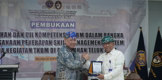KSOP Teluk Palu Gandeng Poltekpel Surabaya Asah Skill TKBM