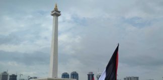 Lautan Manusia Padati Monas Lakukan Aksi Damai Bela Palestina