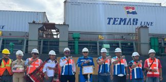 Silih Berganti Arus Kedatangan Kapal Awali Kunjungan 2024 di Kawasan Pengelolahan PT PMT Silih Berganti Arus Kedatangan Kapal Awali Kunjungan 2024 di Kawasan Pengelolahan PT PMT