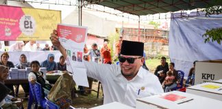 Tak Ingin Terkungkung Nafsu, LaNyalla Coblos Calon DPD Lain Bukan Dirinya Tak Ingin Terkungkung Nafsu, LaNyalla Coblos Calon DPD Lain Bukan Dirinya