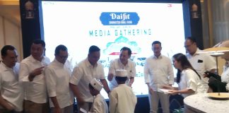 WOW… Program Daifit 2024 Beli Daihatsu Bisa Langsung Umroh WOW... Program Daifit 2024 Beli Daihatsu Bisa Langsung Umroh
