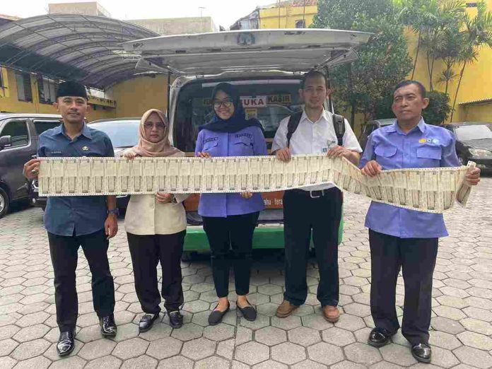 Tim Pembina Samsat Surabaya Utara Giat “Jempol” di PT Maspion I Kembang Jempun