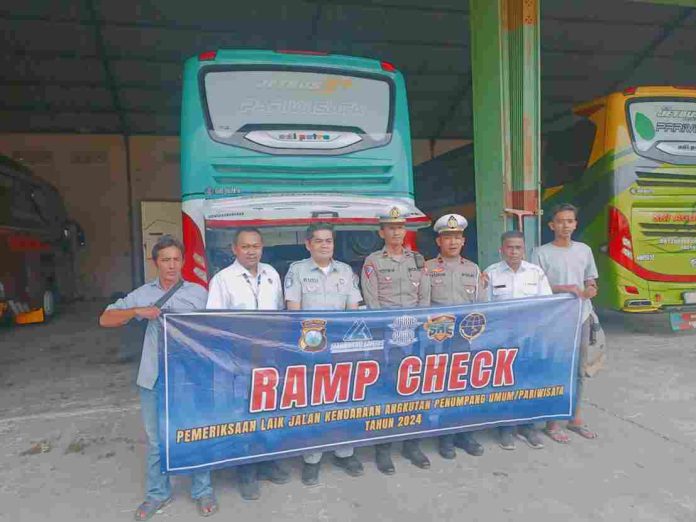 Jasa Raharja Bersama Mitra Gelar Ramp Check Armada Bus Mudik Gratis