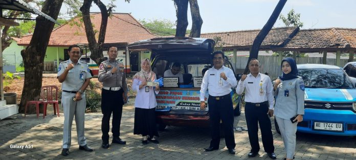 Giliriran RSUD Caruban Dapat Layanan Keliling Samsat Madiun