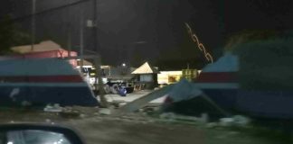 Jebol, Dinding Pagar Pelabuhan Kalimas Dihantam Truk Odol Jebol, Dinding Pagar Pelabuhan Kalimas Dihantam Truk Odol