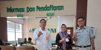 Jasa Raharja Dorong Samsat Keliling Buka Layanan di RS. Rizani Paiton Probolinggo Jasa Raharja Dorong Samsat Keliling Buka Layanan di RS. Rizani Paiton Probolinggo