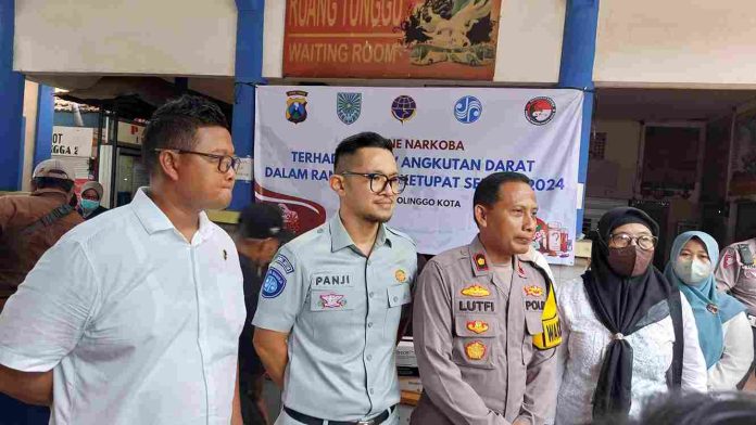 Jasa Raharja Bersama Stakeholder Terkait Laksanakan Ramp Check Serta Pengobatan Gratis di Terminal Bayuangga