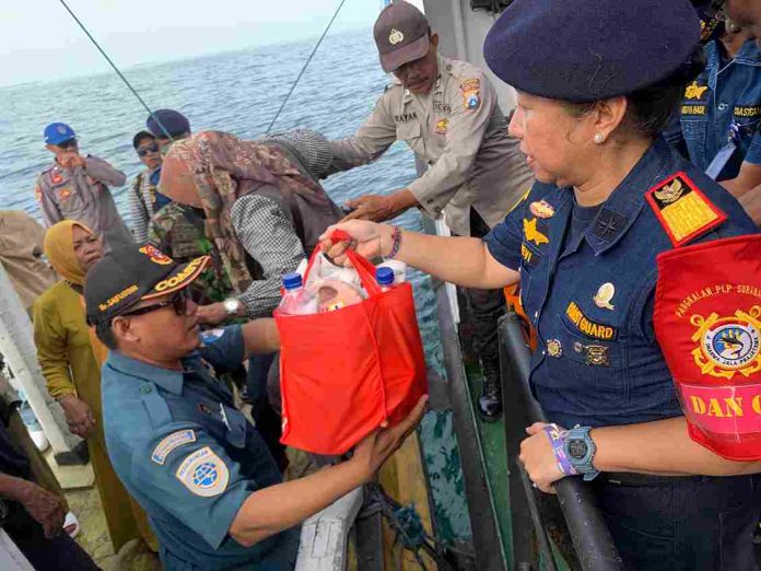 KN. Chundamani Fasilitasi Mudik Gratis dari Pelabuhan Celukan Bawang ke Kepulauan Raas