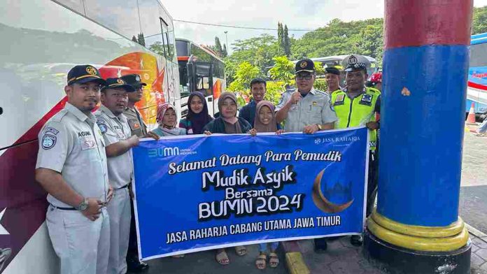 Jasa Raharja Madiun Jemput Pemudik Peserta Mudik Gratis Jasa Raharja Jatim di Terminal Kertonegoro Ngawi