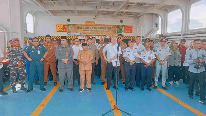Launching Mudik – Balik Gratis Kepulauan Tahun 2024 dari Jangkar ke Raas Madura di Pelabuhan Jangkar Situbondo