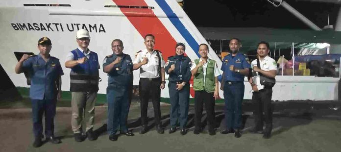 Masyarakat Jatim Dapat Kepastian Layanan Kapal Gratis Perhubungan Laut Masyarakat Jatim Dapat Kepastian Layanan Kapal Gratis Perhubungan Laut