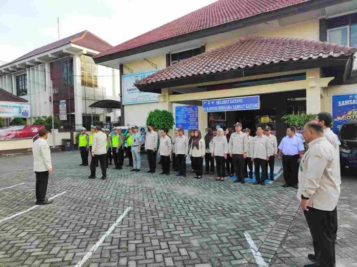 Samsat Kediri Katang Gelar Operasi Gabungan Tingkatkan Kesadaran Masyarakat Untuk Tertib Administrasi Kendaraan Bermotor Samsat Kediri Katang Gelar Operasi Gabungan Tingkatkan Kesadaran Masyarakat Untuk Tertib Administrasi Kendaraan Bermotor