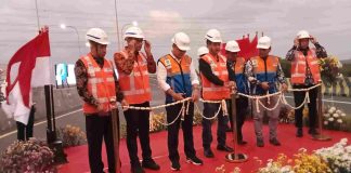 Sudah Dua Tahun Rampung Akhirnya Fly Over Teluk Lamong Resmi Digunakan Sudah Dua Tahun Rampung Akhirnya Fly Over Teluk Lamong Resmi Digunakan