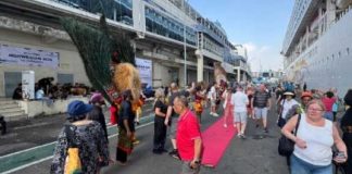 Beruntun 3 Kapal Pesiar Sandar Bukti Tanjung Perak Gerbang Maritim Kelas Dunia Beruntun 3 Kapal Pesiar Sandar Bukti Tanjung Perak Gerbang Maritim Kelas Dunia