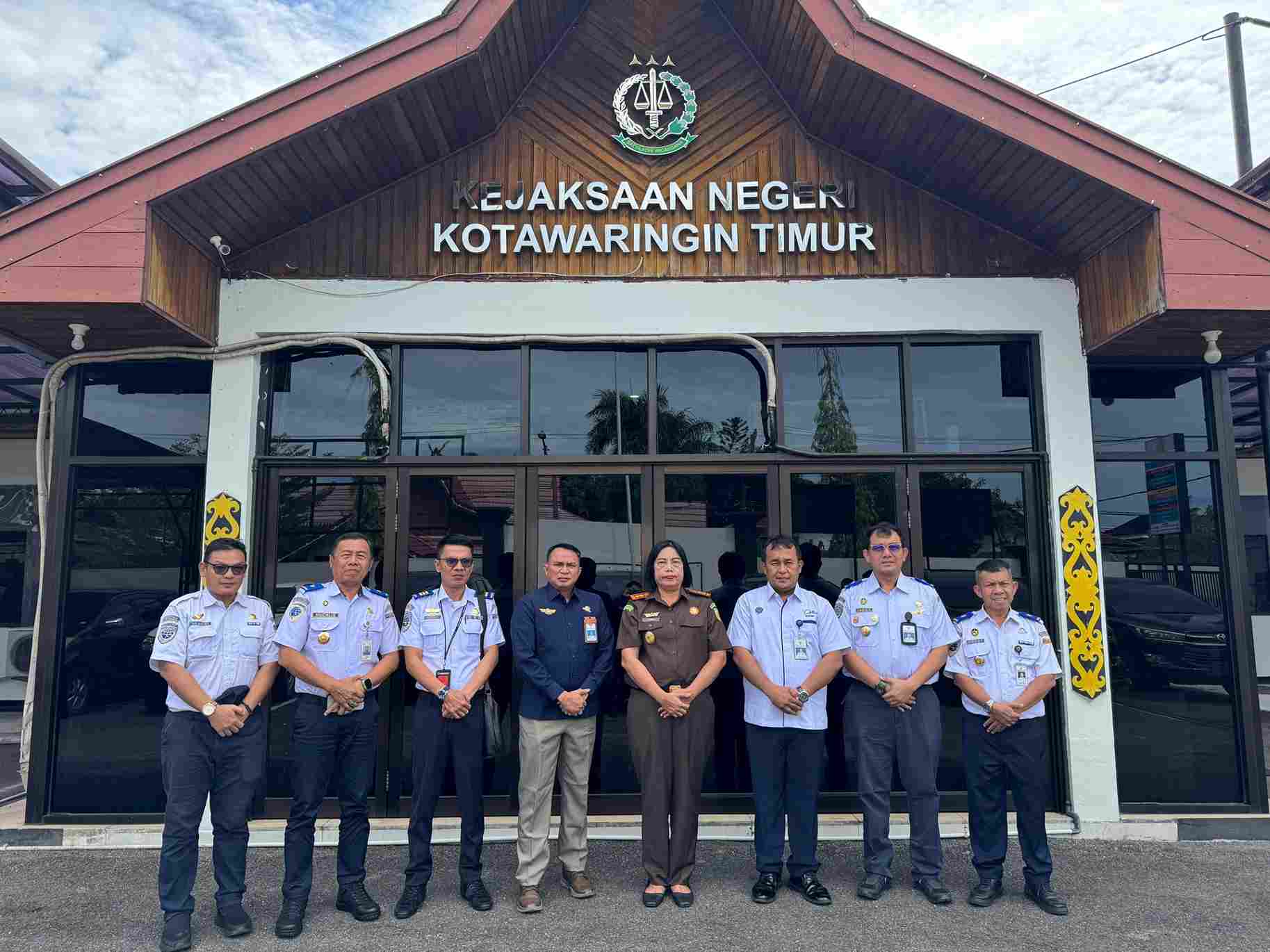 Perkuat Sinergi Kepala KSOP Sampit Lakukan Kunker Ke Sejumlah Instansi
