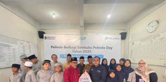 Peringati HUT Pelindo ke-4, 200 Paket Sembako Buat Yayasan Yatim Piatu Gresik Peringati HUT Pelindo ke-4 200 Paket Sembako Buat Yayasan Yatim Piatu Gresik
