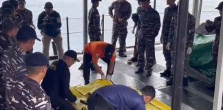 Satu Lagi Jenazah Korban KMP Tunu Pratama Jaya Diketemukan SAR Gabungan Satu Lagi Jenazah Korban KMP Tunu Pratama Jaya Diketemukan Tim SAR Gabungan