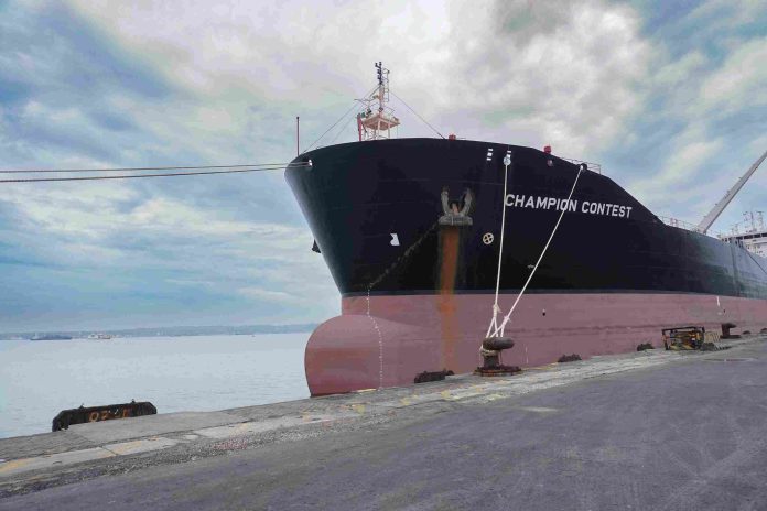 Terminal Jamrud Utara Tanjung Perak Jadi Pijakan Lepasnya Molases ke Inggris Terminal Jamrud Utara Tanjung Perak Jadi Pijakan Lepasnya Molases ke Inggris