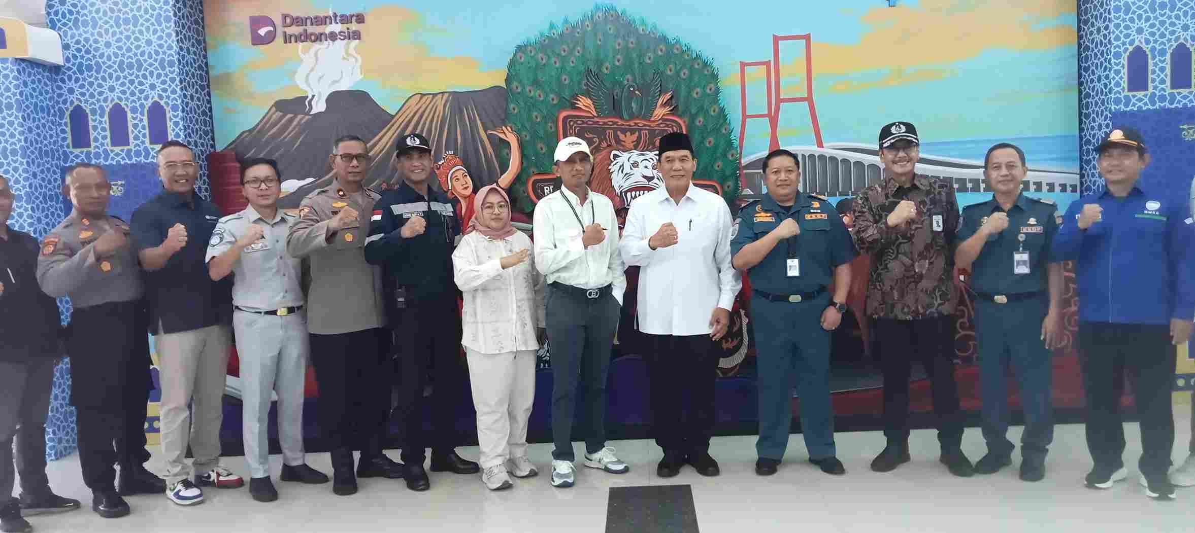 Anggota DPR RI Bambang Haryo Nilai Kesiapan Layanan Angleb 2026 di Tanjung Perak Aman