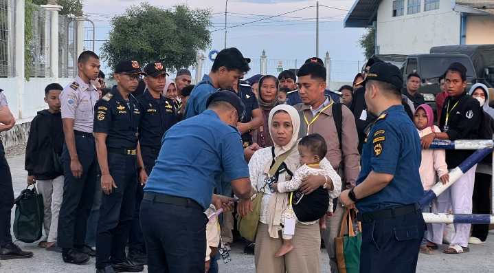 Pangkalan PLP Tanjung Perak Kirim KN Chundamani P 116 Fasilitasi Mudik Gratis Rute Bali - Madura