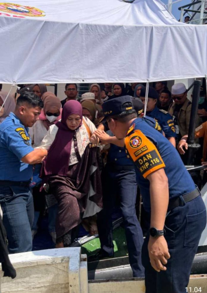 Pangkalan PLP Tanjung Perak Kirim KN Chundamani P 116 Fasilitasi Mudik Gratis Rute Bali - Madura