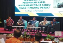 Pangkas Waktu Transisi Kapal di Tanjung Perak EAZI Targetkan Hanya Dua Jam Pangkas Waktu Transisi Kapal EAZI Targetkan Hanya Dua Jam