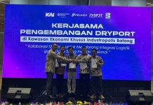 Dukung Pengembangan Dryport Kawasan Industri Batang Pelindo Teken MoU Dukung Pengembangan Dryport Kawasan Industri Batang Pelindo Teken MoU