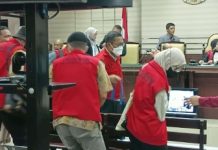 Eksepsi Ditolak Enam Terdakwa Korupsi Pengerukan Pelabuhan Tanjung Perak Naik Tahap Pembuktian Eksepsi Ditolak Enam Terdakwa Korupsi Pengerukan Pelabuhan Tanjung Perak Naik Tahap Pembuktian