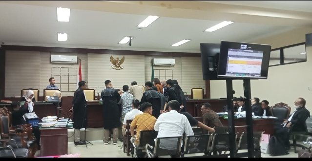 Legalitas Pengerukan PT APBS Potensi Jadi Sumber Baru Muluskan Jalannya Dugaan Korupsi Pendalaman Kolam Tanjung Perak Legalitas Pengerukan PT APBS Potensi Jadi Sumber Baru Muluskan Jalannya Dugaan Korupsi Pendalaman Kolam Tanjung Perak