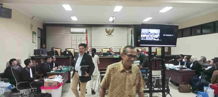 Akhirnya Cela Korupsi Pekerjaan Pengerukan Kolam Tanjung Perak PT APBS Terungkap Dalam Persidangan Akhirnya Cela Korupsi Pekerjaan Pengerukan Kolam Tanjung Perak PT APBS Terungkap Dalam Persidangan