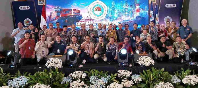 Kualitas “Seng Ada Lawan” Yakinkan Anggota Aklamasi Dapuk Stenven Nakhodai Kembali DPC INSA Surabaya Kualitas “Seng Ada Lawan” Yakinkan Anggota Aklamasi Dapuk Stenven Nakhodai Kembali DPC INSA Surabaya
