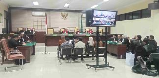 Jaksa Minta Majelis Hakim Hukum Terdakwa Sesuai Tuntutan. Jaksa Minta Majelis Hakim Hukum Terdakwa Sesuai Tuntutan.