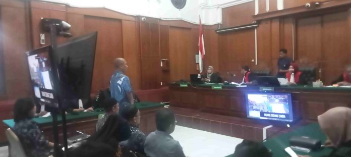 Hakim Vonis Keenam Terdakwa Pelindo Group Empat Tahun Penjara Hakim Vonis Keenam Terdakwa Pelindo Group Empat Tahun Penjara